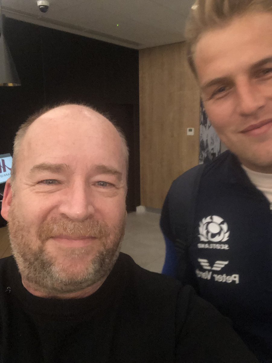 gcraigcoerver's tweet photo. Amazing who you bump into at coerver #highperformace @Oriamscotland @scotlandcoerver @CoerverCoaching #CalcuttaCup
🏴🏴🏴🏆🏆🏆 https://t.co/Y2aE2brCMY