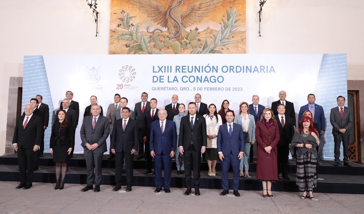 diegosinhue's tweet photo. Iniciamos este #Domingo participando en la LXIII Reunión Ordinaria de Gobernadores y Gobernadoras de la @CONAGO_oficial que se lleva a cabo en #Querétaro. 
Posteriormente participaremos en la Ceremonia Conmemorativa del Aniversario de la Promulgación de la Constitución Mexicana. https://t.co/sHNaUm5BV0