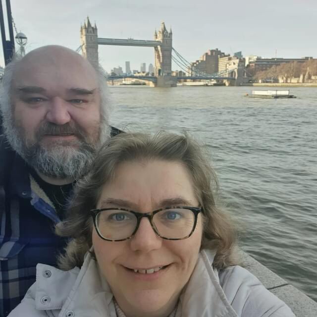 TheBigHon's tweet photo. Pleasant training yomp along the #Thames with my Sister who is doing the #ShineWalk in September 
#LegsAche https://t.co/Xt7u3fBBUN
