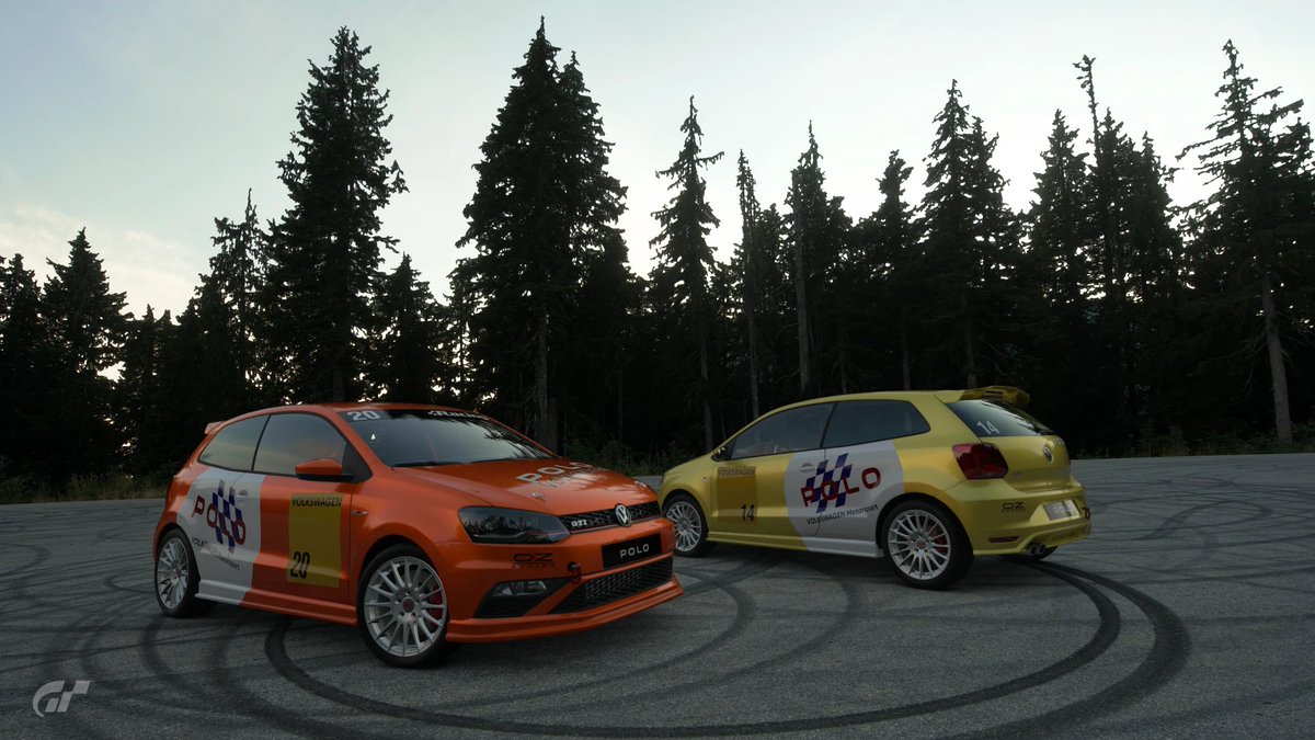 RandomCarGuy17 tweet media