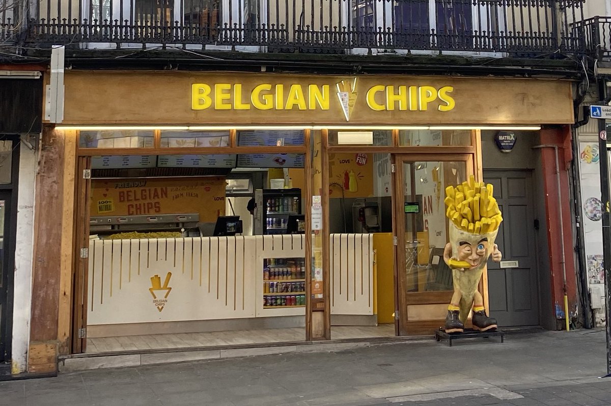 Prof Les Carr tweet media