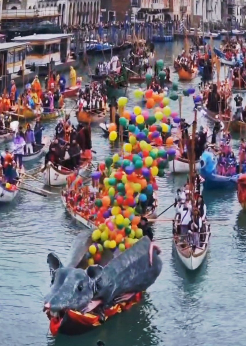 #Carnevale #Venezia #VeniceCarnival  #CanalGrande #GranCanal #sfilata #maschere #pantegana