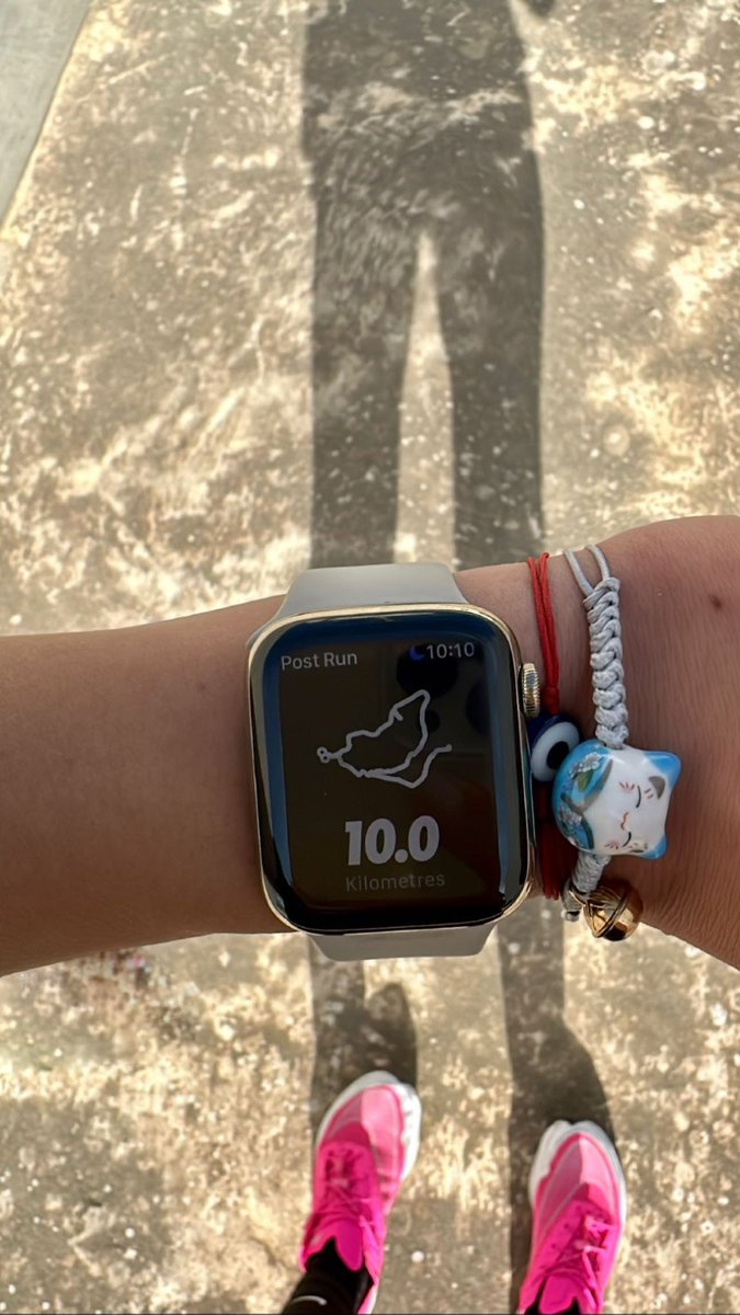 zoraverse_'s tweet photo. Thank you @bennettrun for starting my day AWESOME! 🏃🏻‍♀️ How’s everyones Sunday? ✨ #Nike #run #thisisnotaboutrunning https://t.co/9mB7jM6zpI