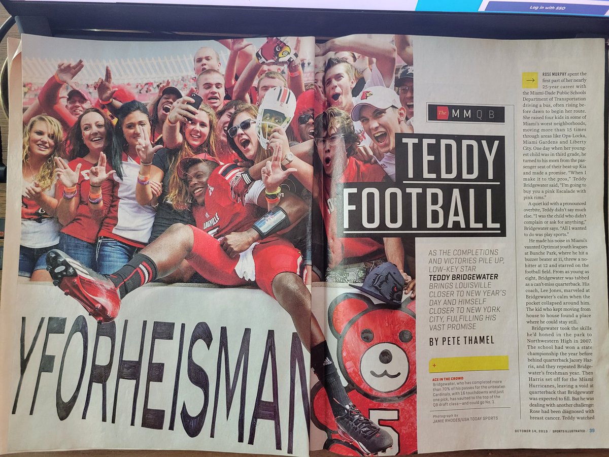 Skyline_Jeff's tweet photo. Man this was a fun time... I think #TouchdownTeddy was my favorite (sorry @Lj_era8 , still love you too) @UofLRivals @uofl @LouisvilleFB @GoCards #touchdownTeddy https://t.co/OeAWmTWZtL