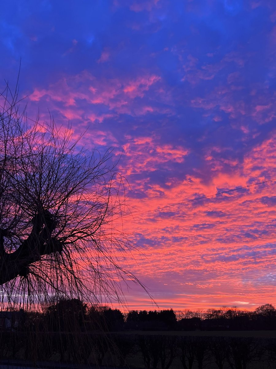 Beautiful sunset this evening 💜❤️‍🔥 #sunsetphotography #sundaysunset