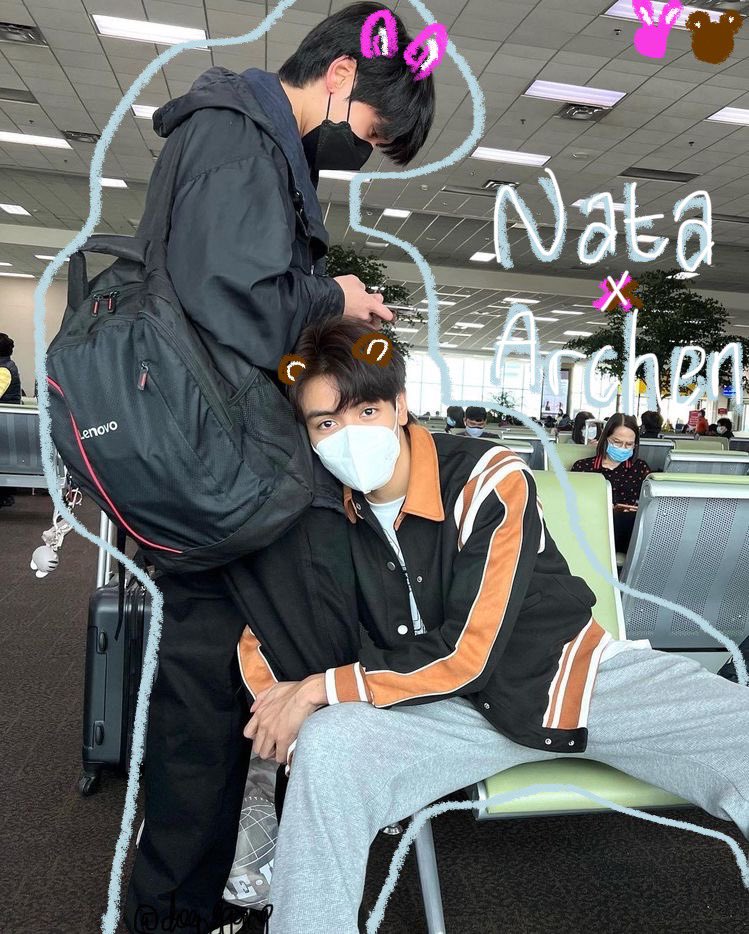 doongjang's tweet photo. a #joongdunk au

Kisah Dunk Natachai, atau akrab dipanggil Nata, yang gak tau gimana tiba-tiba jadi bendahara buat acara makrab anak Teknik Sipil angkatan 22.

Dan Joong Archen, mahasiswa kumal (kuliah-mabal) yang gak pernah keliatan di kampus kecuali pas ada ujian atau festival. https://t.co/DpjQ3kotMm