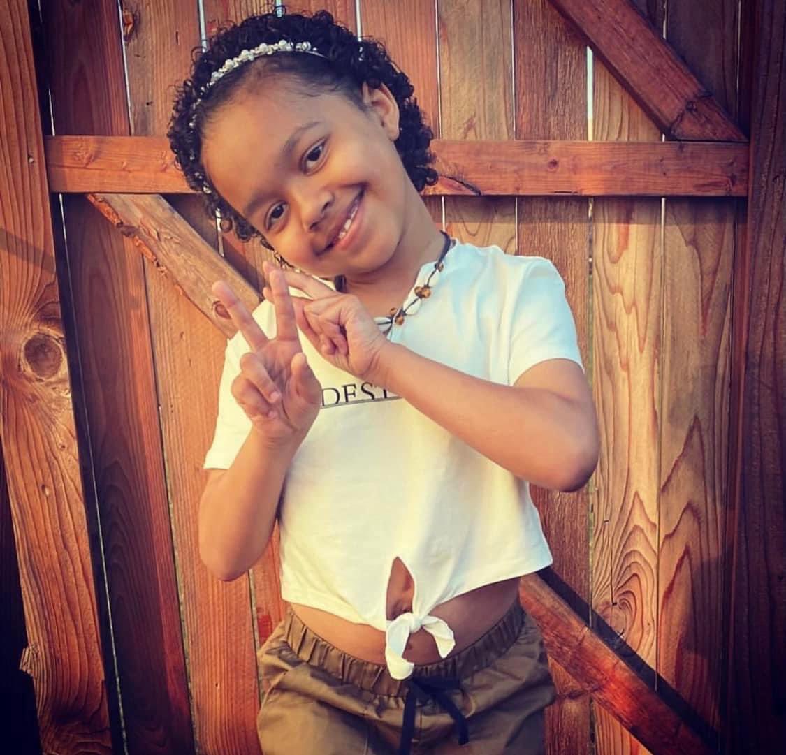 _AdrianaStrong's tweet photo. https://t.co/HGHONbi2vj