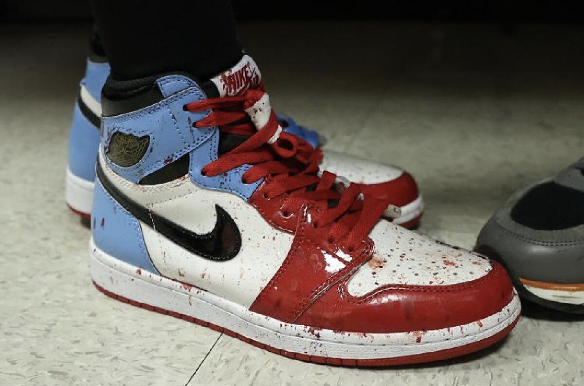 nicekicks's tweet photo. Amanda Serrano won a WAR against Erika Cruz wearing the “Fearless” Air Jordan 1 🔥🇵🇷 @Serranosisters https://t.co/Bac3p2oCZz