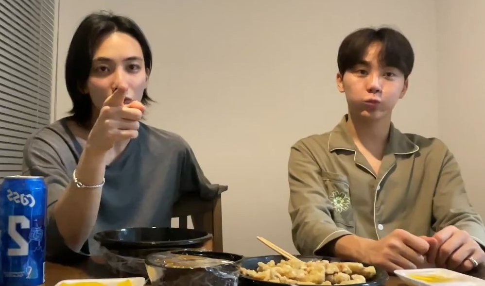 진짜 형아남친 외전 아님 이거 ?