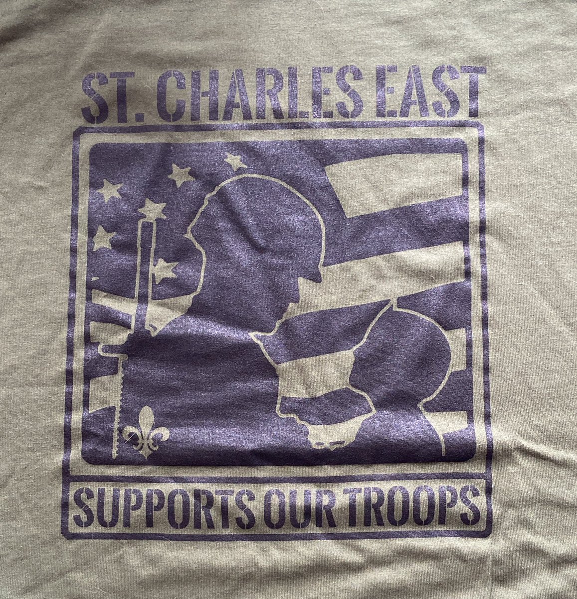 stcegirlshoops's tweet photo. St. Charles East Girls Basketball will be having a Support the Troops night this Tuesday, 02/07 ⚜️🏀 Come out and help support our troops and current students going into the military! #saintspride https://t.co/BvjvmvafKW