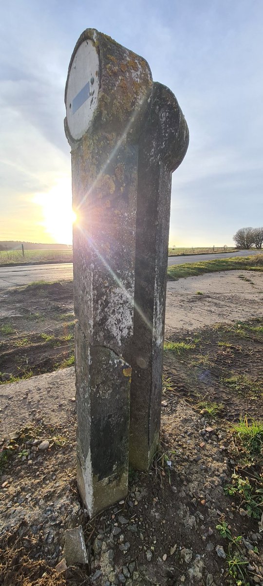 PAW348's tweet image. A post about a post.....