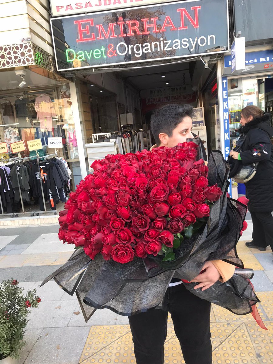 madcrev77's tweet photo. bende ki yerini bilseydin diğer herkesteki yerini yadırgardın https://t.co/F0X7U5llHb