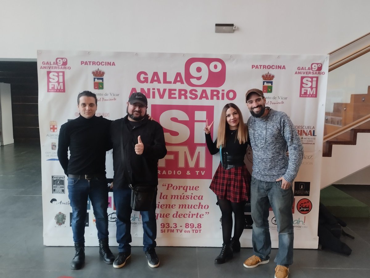 Hoy con Bluebird Band en Vícar