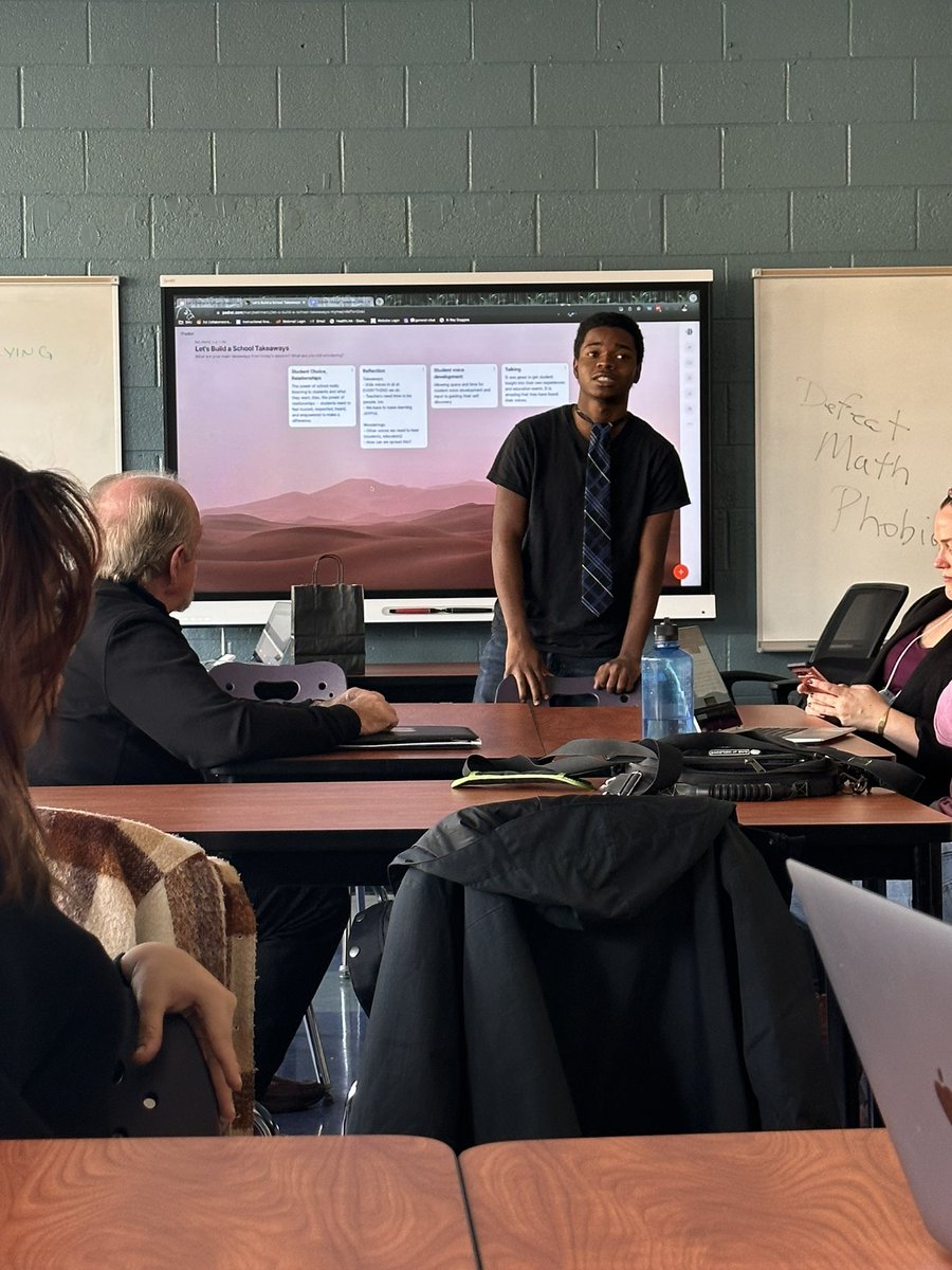 Teach_2_Empower's tweet photo. Beautiful session with @mbteach learning from students about their school experiences and how we can build better schools! Ending #educon on such a high note! https://t.co/bsnLuiv7Sp