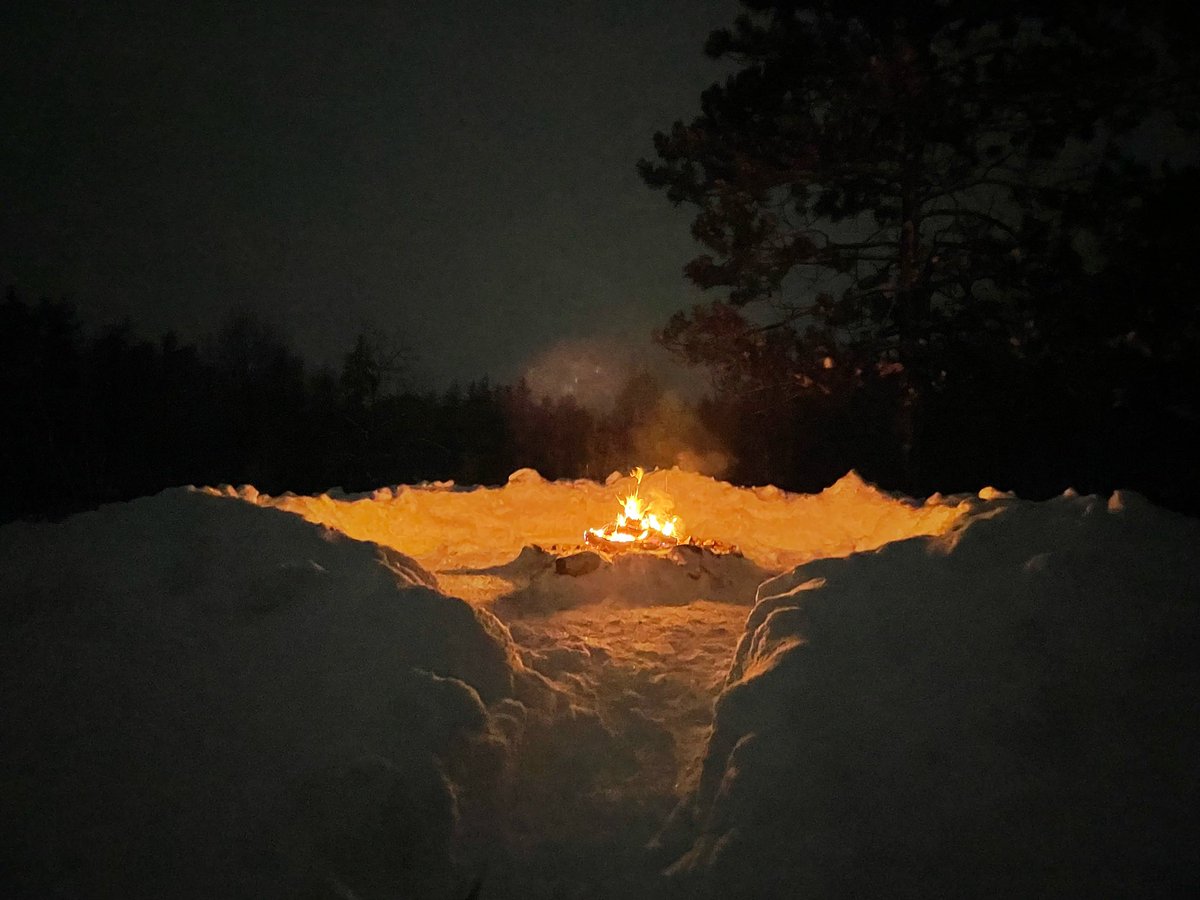 A winter fire on witches rock is so welcoming in the midst of the snow. Such a peaceful night celebrating Imbolc at Fox Haven! #winterfire #winterbonfire #wintercamping #imbolc