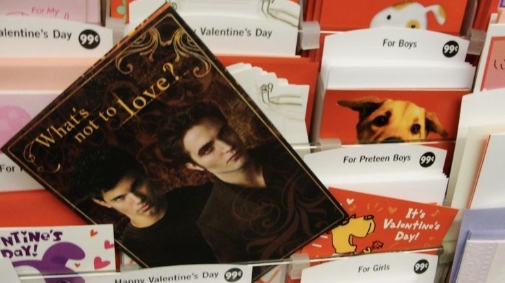 twilightreborn's tweet photo. bring these back for valentine's day https://t.co/OBFB11I8DJ