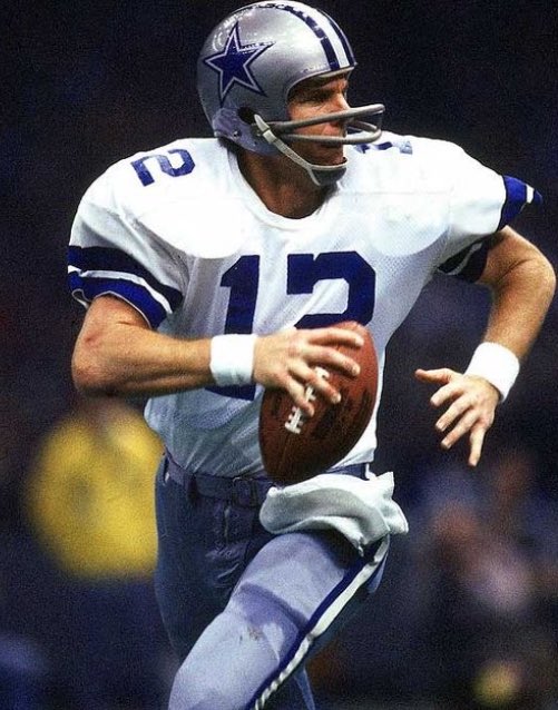 Hard to believe the real Captain America, Roger Staubach, turns 81 today. Happy Birthday, Roger! 
