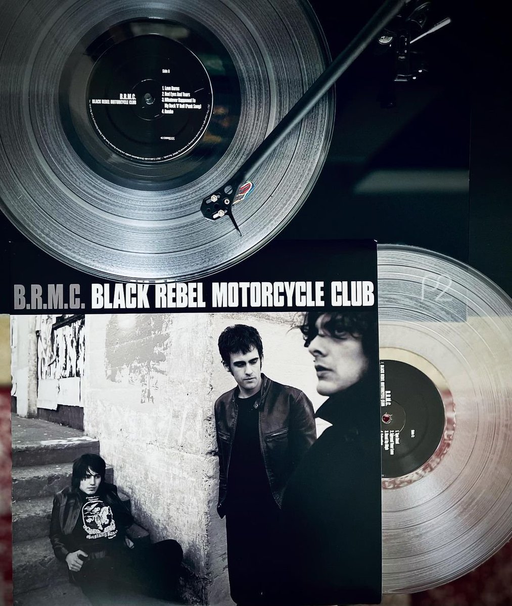 SUNDAY SOUNDTRACK + Instagram giveaway!
@BRMCofficial - BRMC

BRMC's 2001 garage/psych/rock n' roll holy grail is the perfect soundtrack to this beautiful Sunday afternoon.

Head to our Insta for a chance to win this LP!

And catch them at APF2023! Tix: bit.ly/PSYCH2023