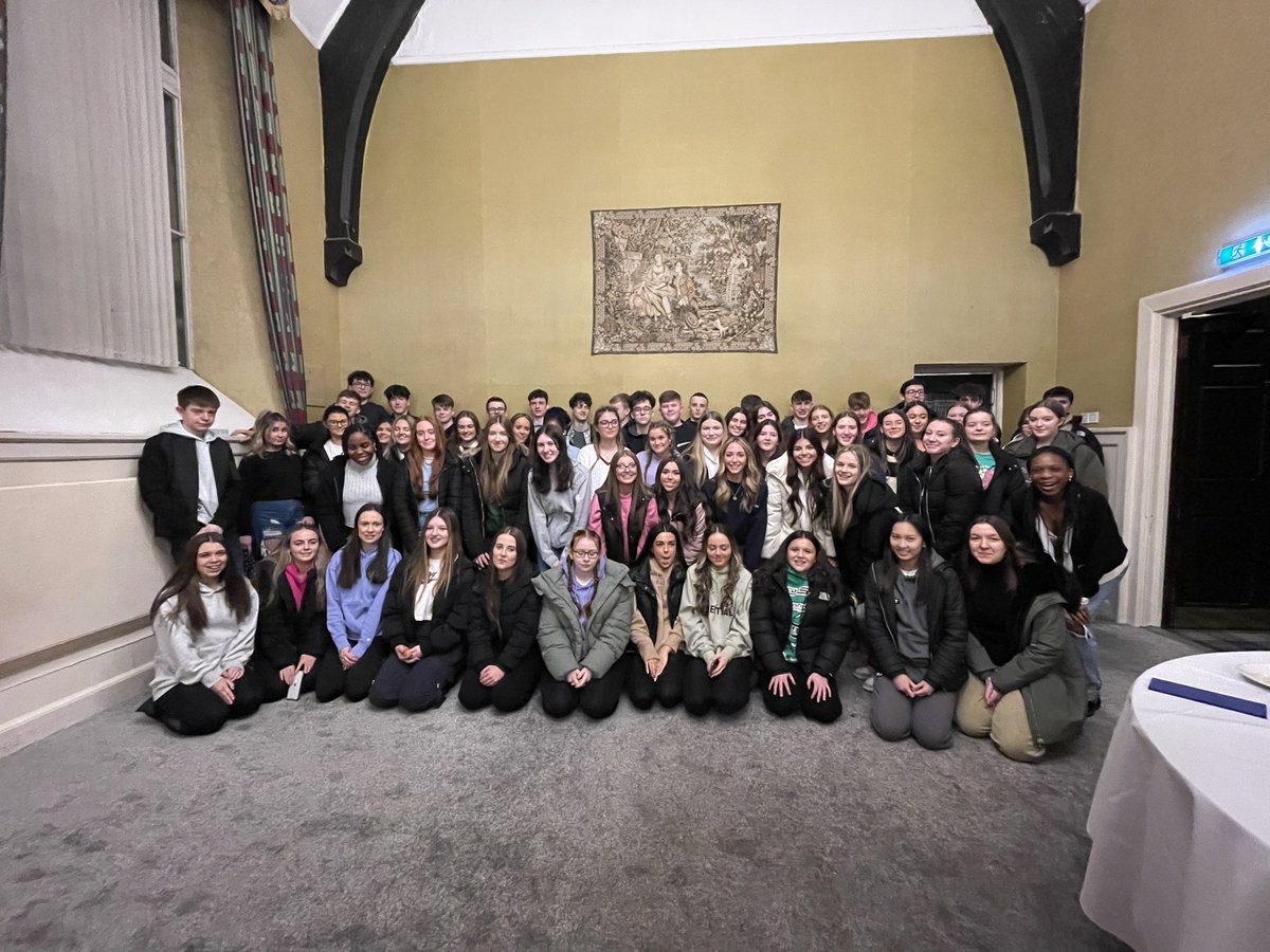 OlhsPupil's tweet image. What a pleasure to spend the weekend with such an amazing group of hard working and committed pupils! 

#theourladysway #studyweekend
