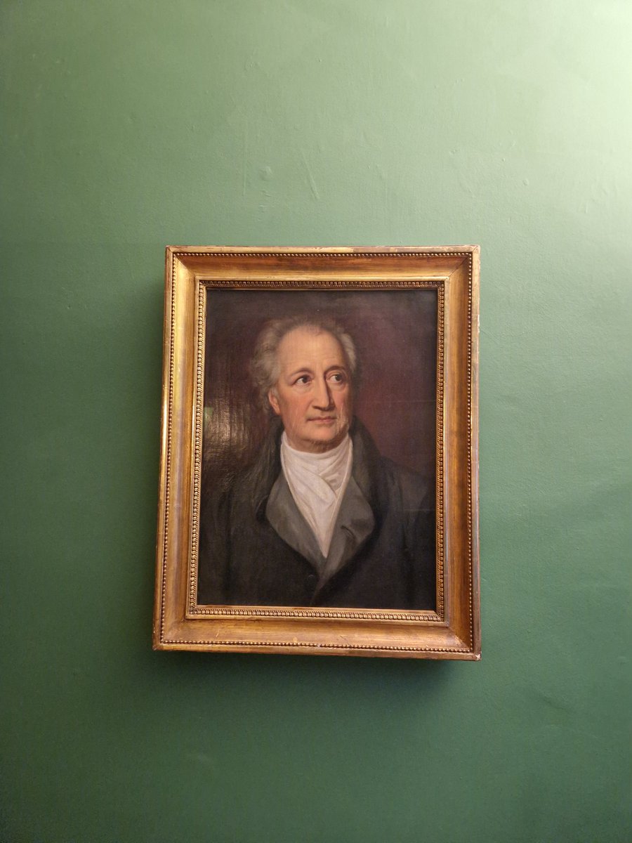 MeetTheTwoJakes's tweet photo. Krijimi i Faustit nga Goethe dhe shoqerimi i panatyrshem me Schiller-in.
#GoetheHaus #GoetheMuseum https://t.co/IqbHlfWI9y