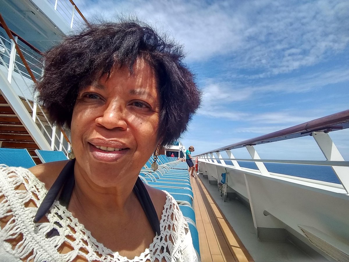 Beth Romão tweet media