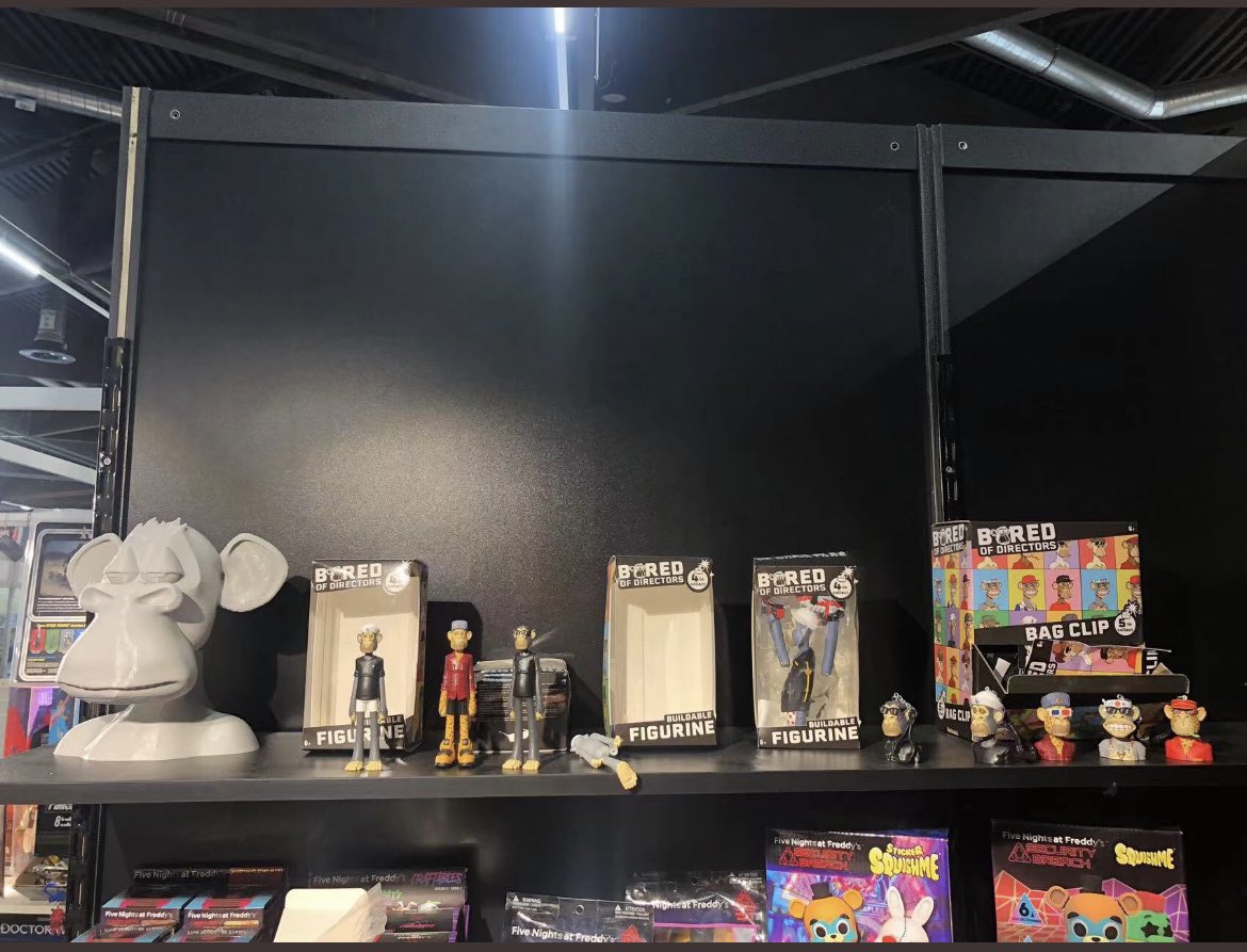 BOD figurines spotted at a toy fair 👀👀👀 Shoutout to <a href="/0x_Arnaud/">Λrnaud</a> for the picture! 🦍🦍🦍