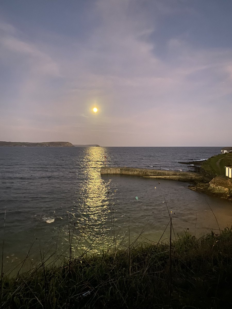 Twilight swim at Portscatho #Cornwall