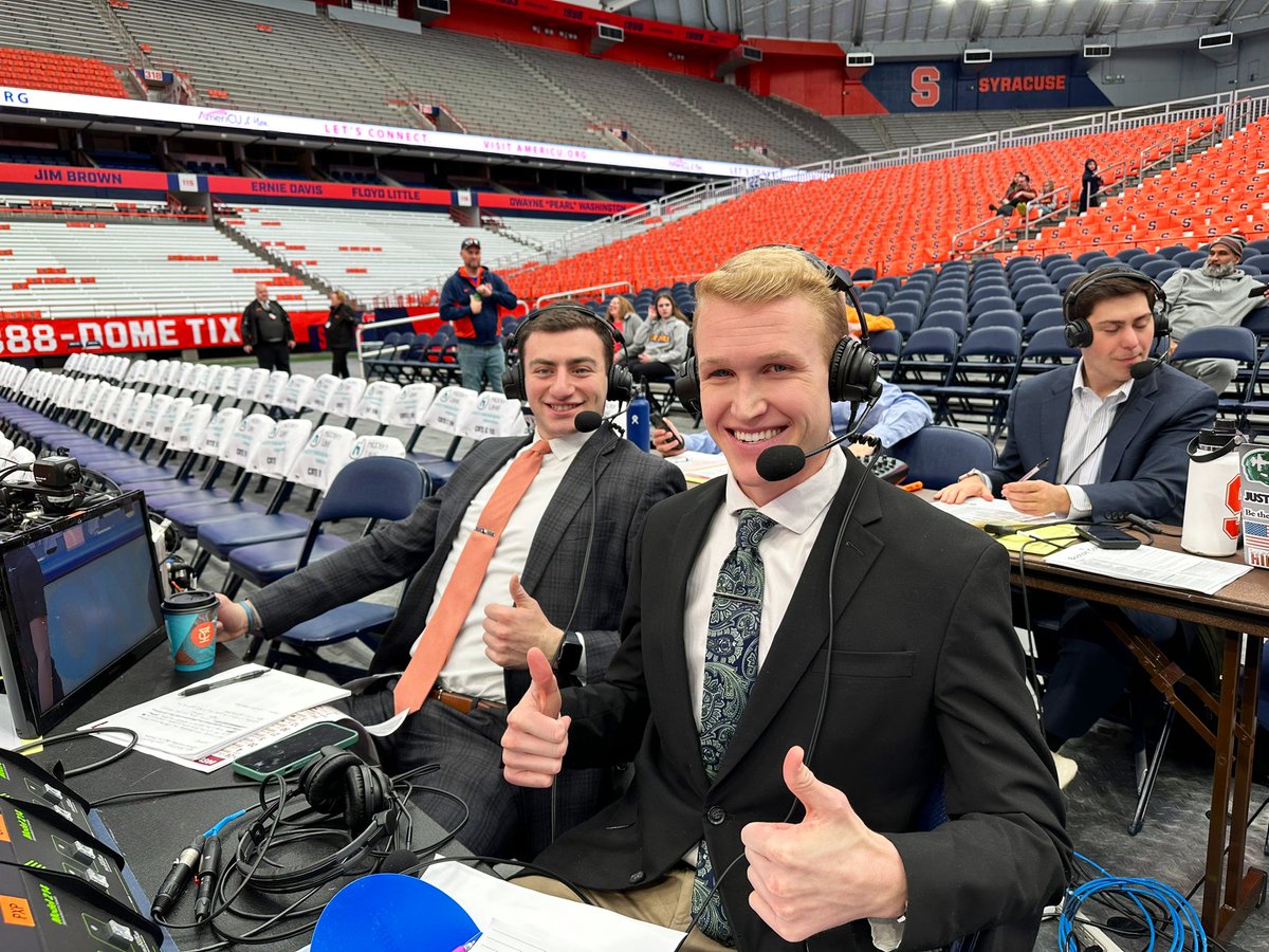 Dynamic duo on the call today with @karlwinter23 on PxP and @MichaelSGross on color for @CuseWBB vs. @bc_wbb 🍊 @LukewSchwartz33 and @gabejohnson0402 are representing the @NewhouseSports grad class on the cuse.com studio show!! Happy Sunday- let’s ride🙌