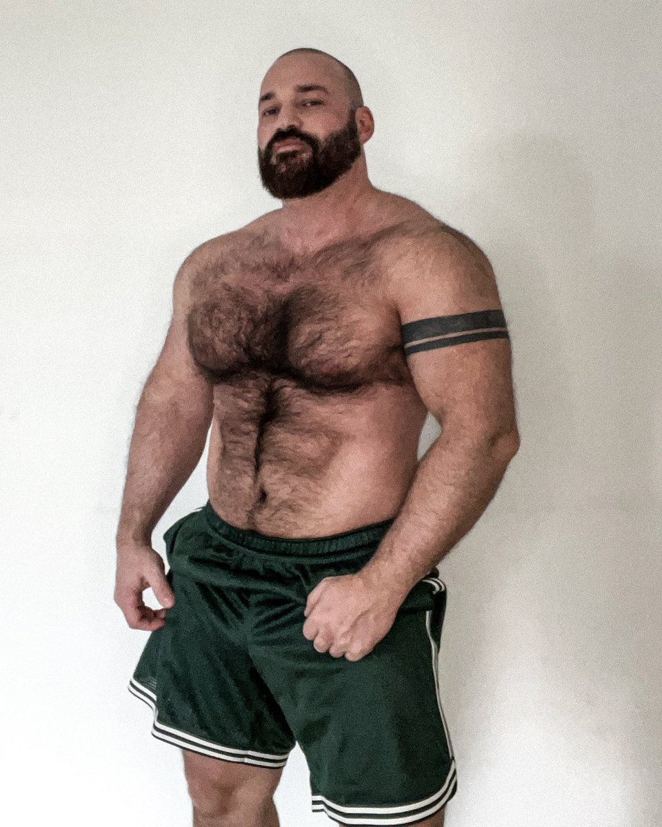 WolfDeutschland's tweet photo. always green 💚 https://t.co/kDwjzrpa0T