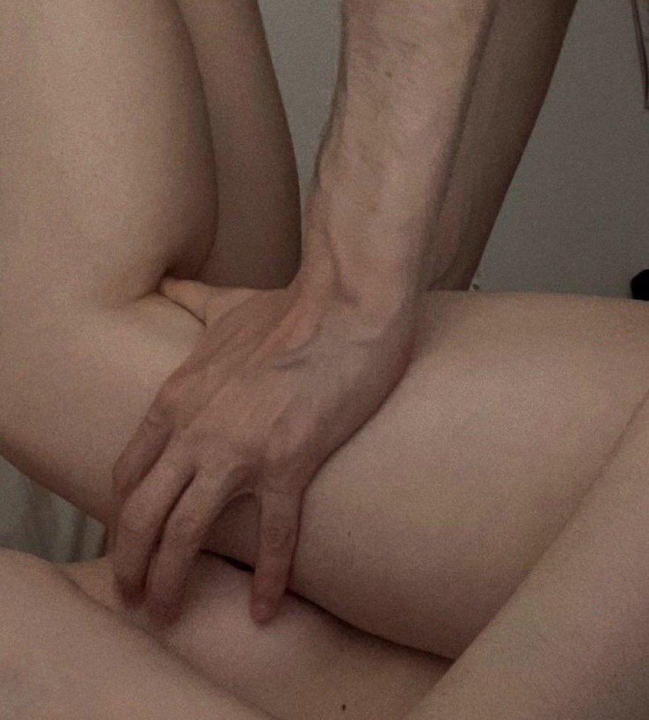 SexFlix (@dailyxsex) on Twitter photo 