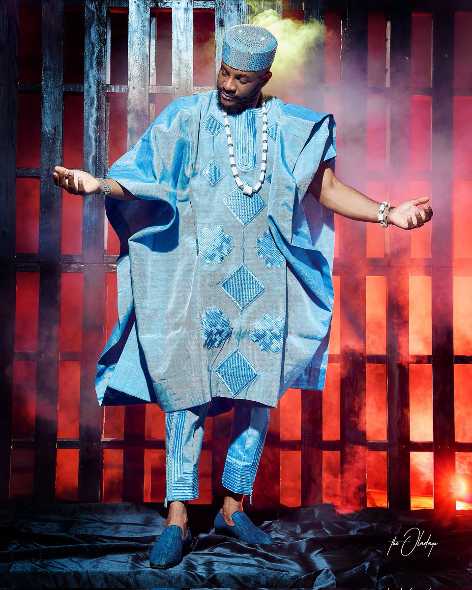 theoladayo's tweet photo. Yoruba ______ 😇👿 🔥🔥
@ebuka in @deco_d29 for #BBTitans

#Photography by #theOladayo https://t.co/2iT4EBiulV