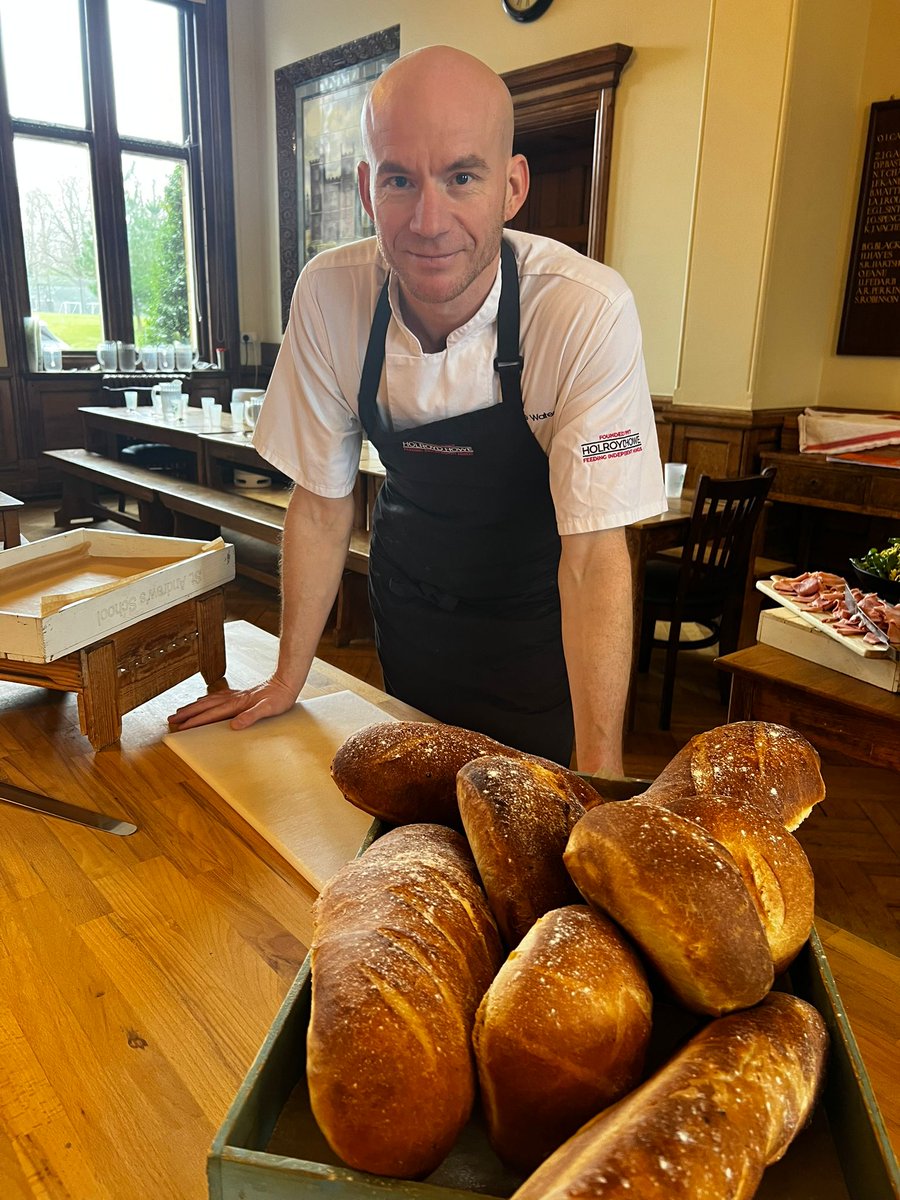 WateridgePete's tweet photo. Amazing fun making bread with the st Andrews team. @HolroydHowe @bally1970 @DamianBlake4 https://t.co/xslqVrQzDh
