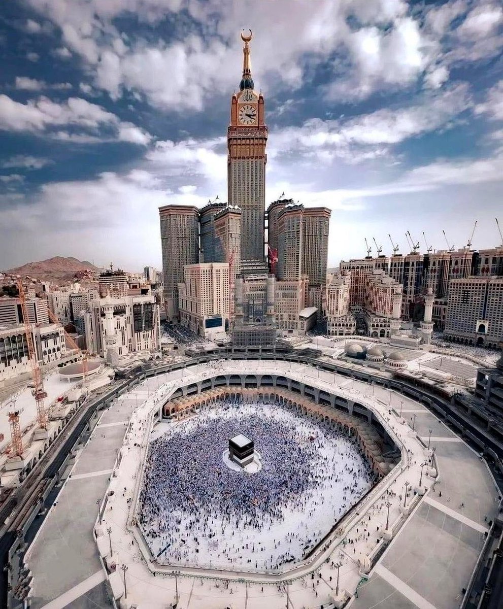 QuranAndHadithh's tweet photo. The most beautiful place in the World… https://t.co/boHQU7SofE