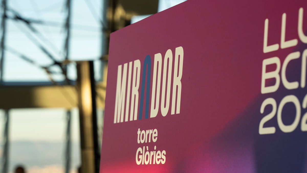 🔴 SORTEGEM 1 entrada DOBLE pel <a href="/MiradorGlories/">Mirador Torre Glòries</a> on descobrir la ciutat des de la planta 30‼️Per PARTICIPAR IMPRESCINDIBLE👇
➡️Seguir @viatjab, fer RT, etiquetar amb qui hi anirieu i dir-nos:
➡️Quin és el LLOC MÉS ALT DEL MÓN on heu pujat durant un viatge i què heu sentit dalt❓️