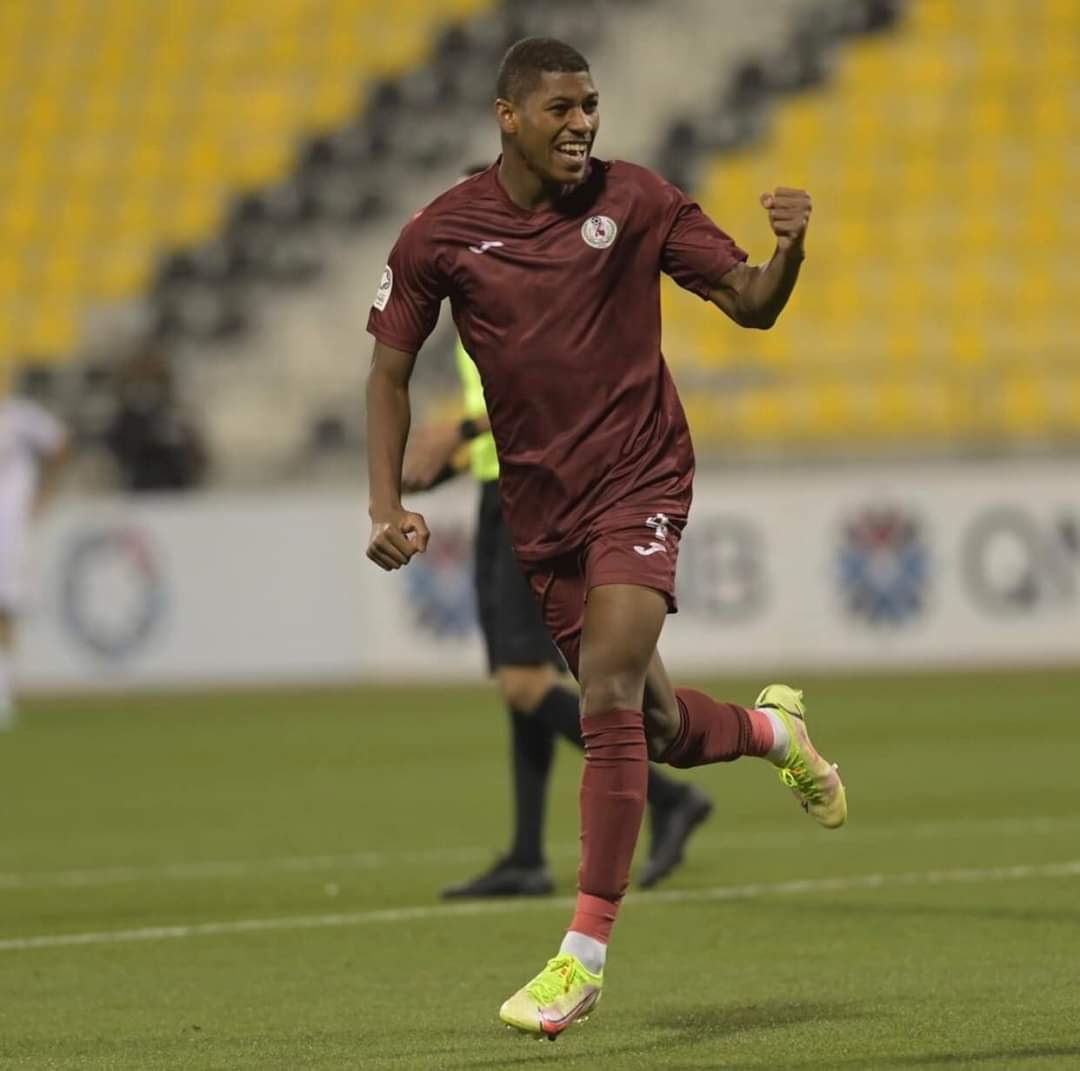 Dba_DJI's tweet photo. 3 internationaux U17 Algériens et joueurs du Pac ont signés au Qatar cet été dont Lallam qui a signé à Markhiya et a marqué aujourd'hui 

Les deux autres joueurs étaient titus aux jeux méditerranéens et étaient considérés comme des grands espoirs du foot dz 

#karitha https://t.co/x2sQzpP8Pg