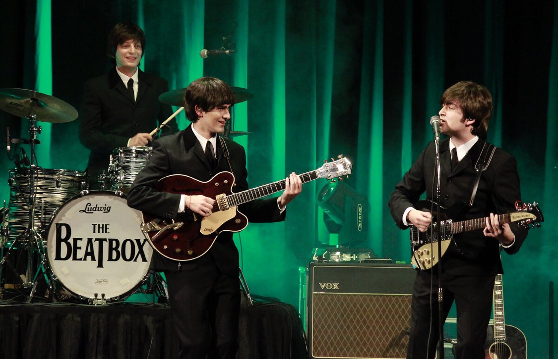 anhaltisches's tweet photo. THE BEATLES LIVE AGAIN: Die Band #THEBEATBOX entführt am Montag in die Swinging 60´s sowie die verrückten 70´s und bringt die ikonische Band #THEBEATLES auf grandiose Weise auf die Bühne zurück.
Termin: 06.02.23, 19:30 Uhr
Ticket: https://t.co/xZUHVBVaMw
@ResetPro @VisitDessau https://t.co/lKeaW4x5Ak