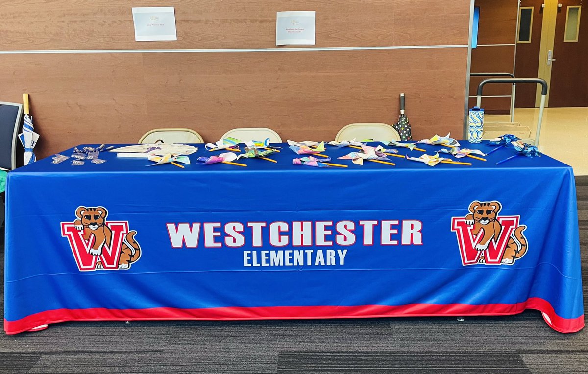 caringcouns_kbk's tweet photo. Yesterday at the Choose Peace Day of Kindness event. Some of the SAVE Promise ambassadors represented Westchester Elementary with so much pride😉🌻 #SAVEPromiseClub #bcpsElemSAVE #NATIONALSAVE #newschester https://t.co/KWEcEWNkQ7