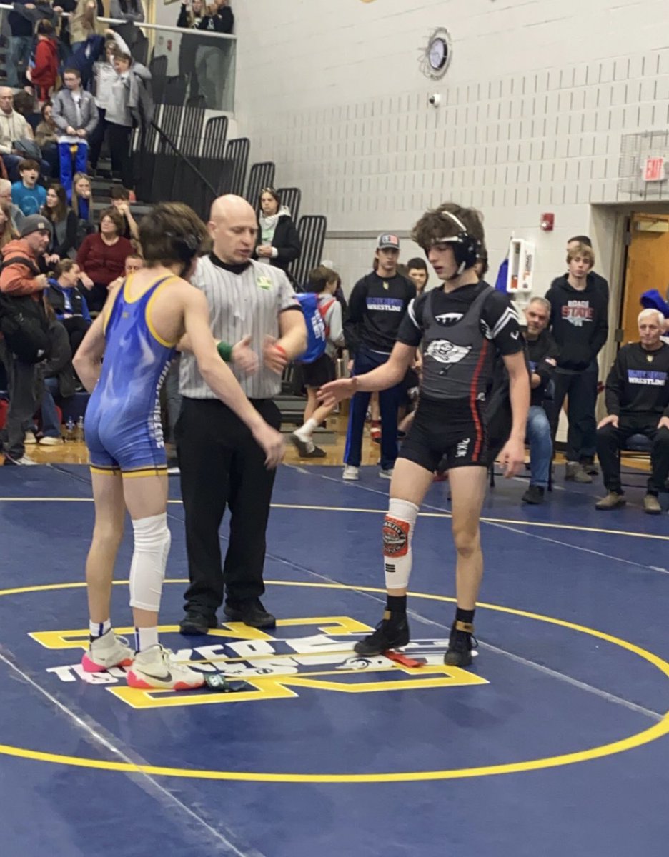 Piratewrestling's tweet photo. Landon Flores - Champion
Ronnie Kromer - 2nd
Punch their tickets to the @OhioAthleticCom State Tournament @BriarMiddle https://t.co/WwoxkFzFOe