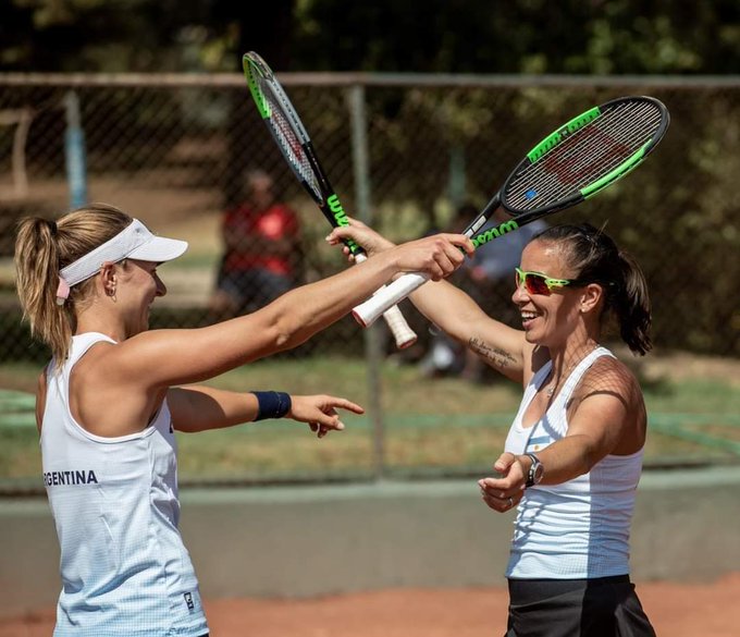 #Tenis 

Por parte de Paula Ormaechea, la sunchalense subirá 50 puestos para alcanzar la 156ta posición, justo por detrás de Lourdes Carle (155°) la N° 2 del país.