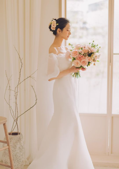 Park Minha (9Muses) Announces Marriage blog.onehallyu.com/park-minha-9mu…