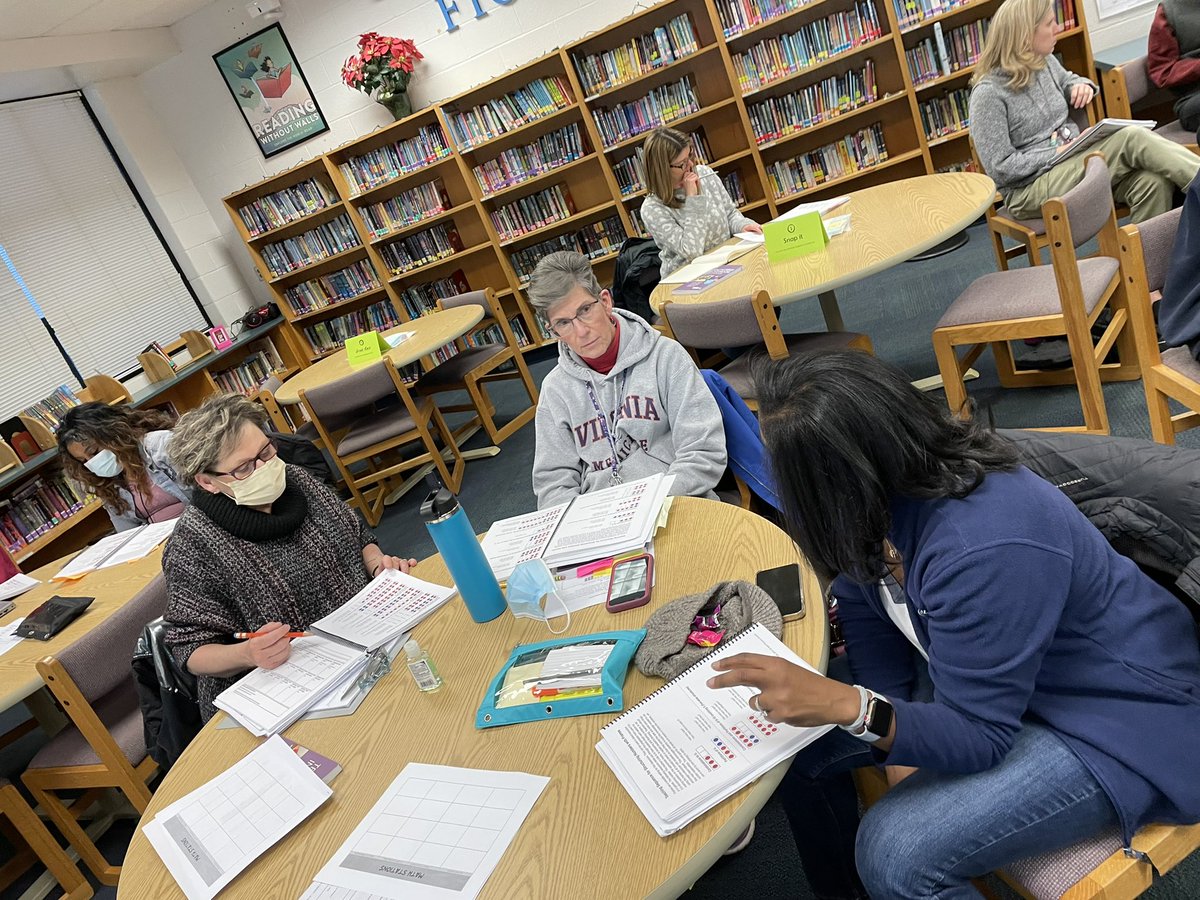 Erica__Beckett's tweet image. The teachers at @RiversideFCPS &amp;amp; @woodleyhillses finished their last night of AVMR training! I can’t wait to see what they continue to do for their students with this new learning #MathRecovery