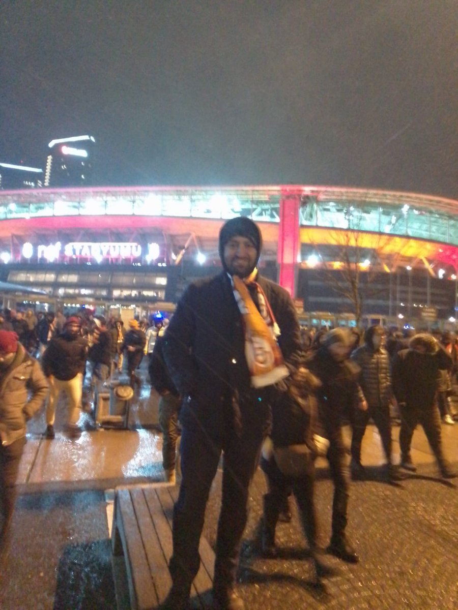 Üşüdüğümüze değdi.

ŞAMPİYON GALATASARAY YAZDIRACAĞIZ