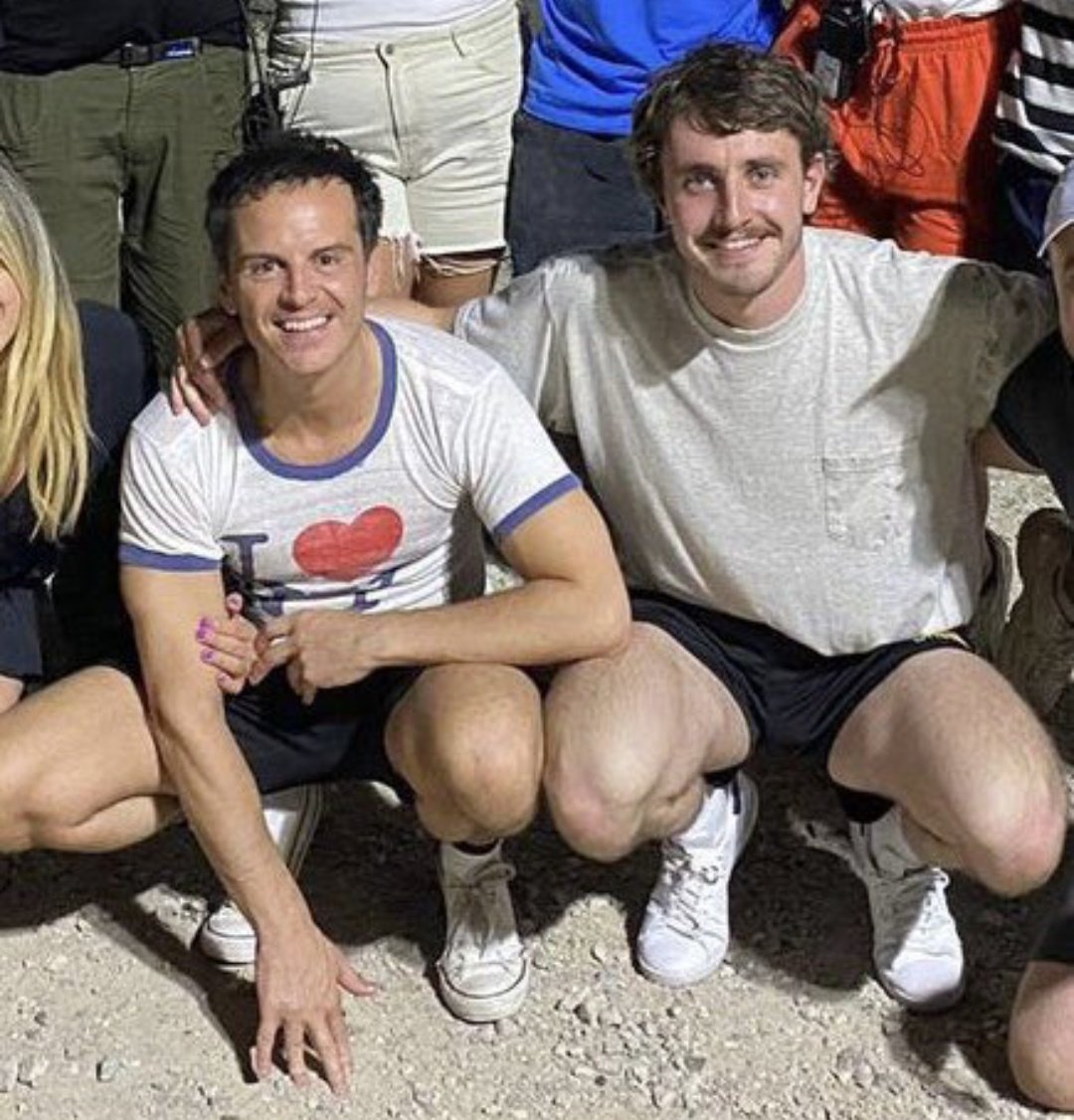 alfajororeoo's tweet photo. Algunos de uds no vieron esta foto y me parece gravísimo https://t.co/4EN7yDGkZU