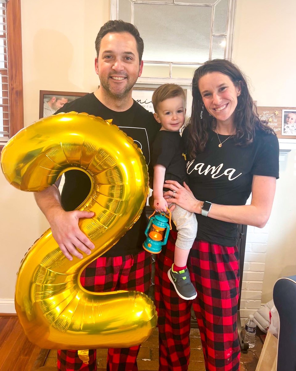 Lands_Learners's tweet image. ✨Pancakes and pajamas✨ to celebrate my TWO year old 😭😭 a perfect morning fueled by whipped cream, birthday cake, and our village 🤍#secondbirthday #mybaby #TWOmuchfun