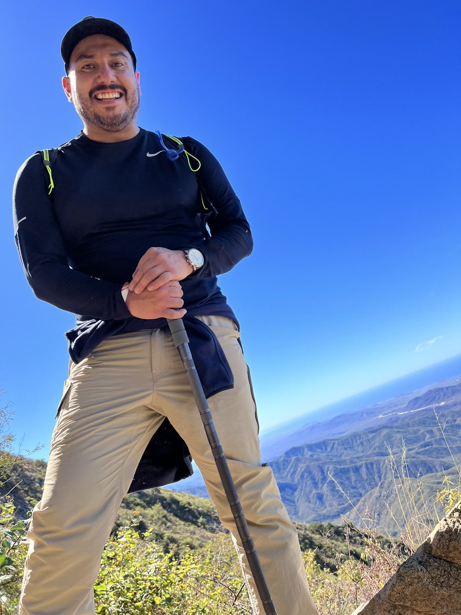 Si, aunque es difícil de creer, subimos la sierra de la laguna y bajamos el mismo día. 1800 m2 sobre el nivel del mar y 13.5 km para llegar a su punto más alto.