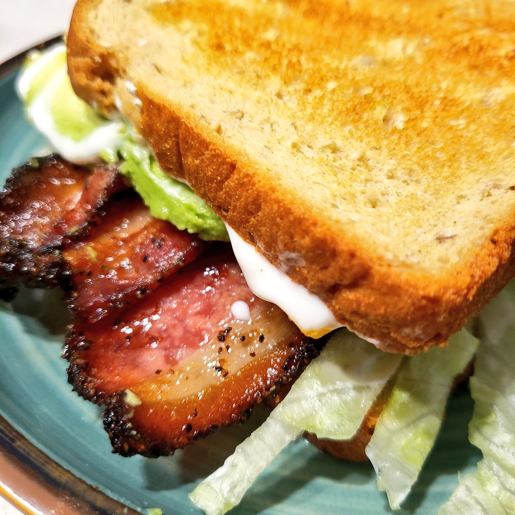 If there's one thing I am it's a sandwich gworl