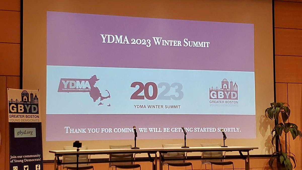 @MAYoungDems winter summit hosted by @GBYoungDems with so many awesome current and future young leaders from across MA #ydma #mapoli