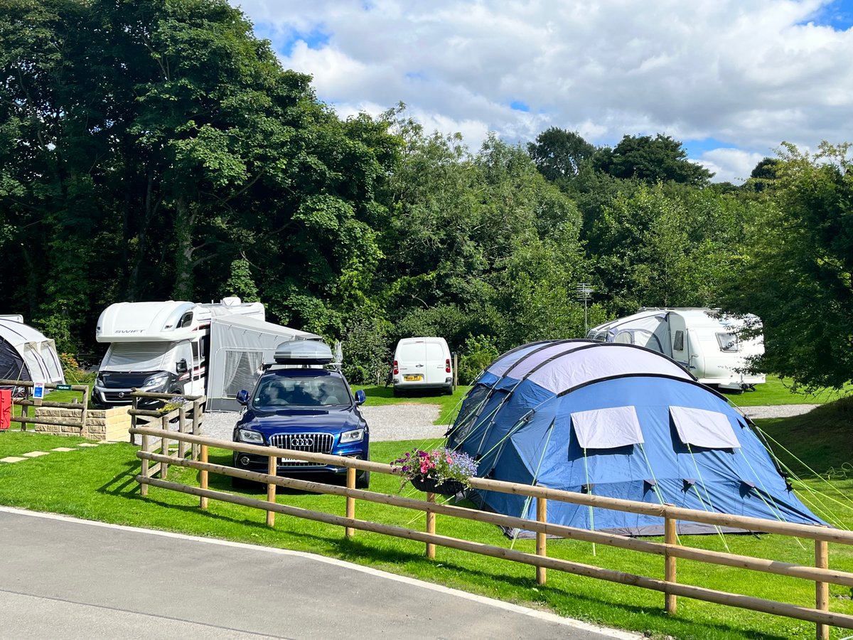 Weekend vibes!  We are loving this photo from last summer, what a glorious day it was, that bright sunshine makes us smile every time.  Lets hope we get this much sunshine this summer.