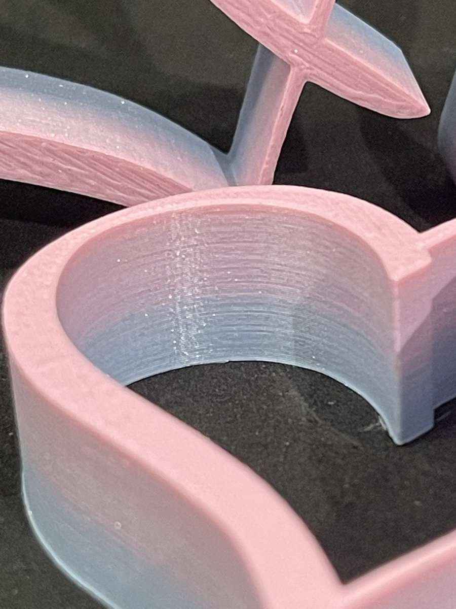 Two hearts as one - printables.com/model/369179-t… printed on the @3dwox_sindoh dp200 using <a href="/Proto_pasta/">Protopasta</a> Sean’s Cotton Candy State Faire. Trying to use up some filament I’ve been hoarding for far too long.