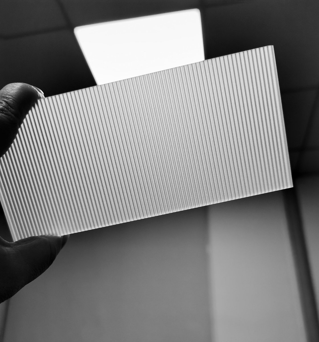 New year, new glass supplier? #manufacturing #lighting #callus 
0333 577 4989